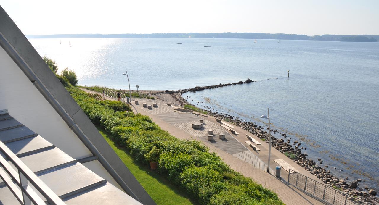 Ferienwohnung Strandkieker กลึคส์บวร์ก ภายนอก รูปภาพ